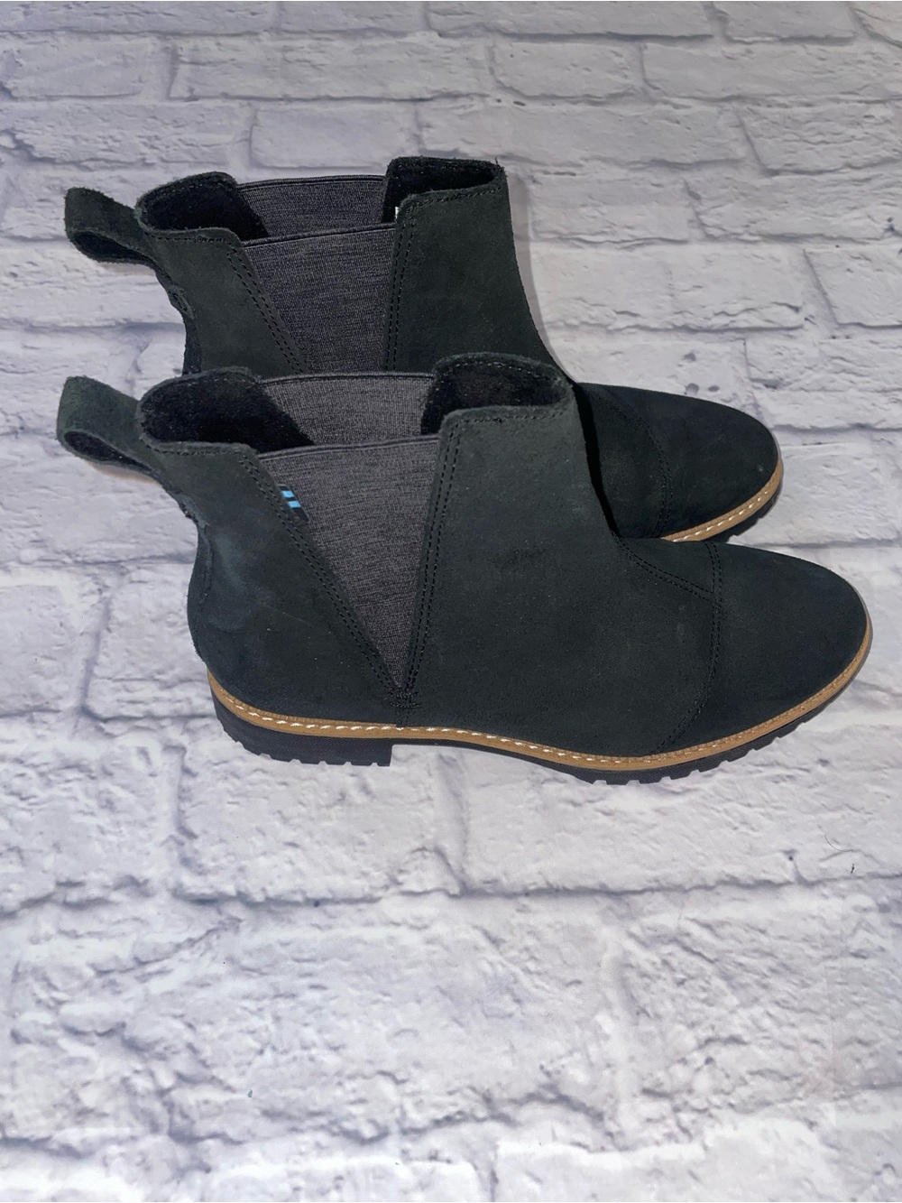 Toms Cleo Boot - Women's Size 6 Water Resistance Black Leather Boots